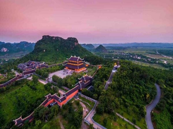 Private Day Tour To Bai Dinh Trang An Ninh Binh